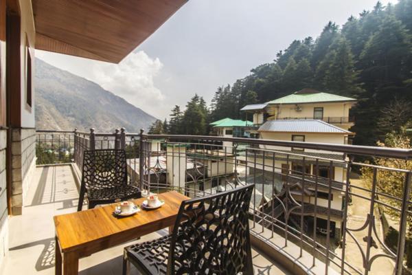 Wow Stayz2 Hotel The Lodge Dharamszala Kültér fotó