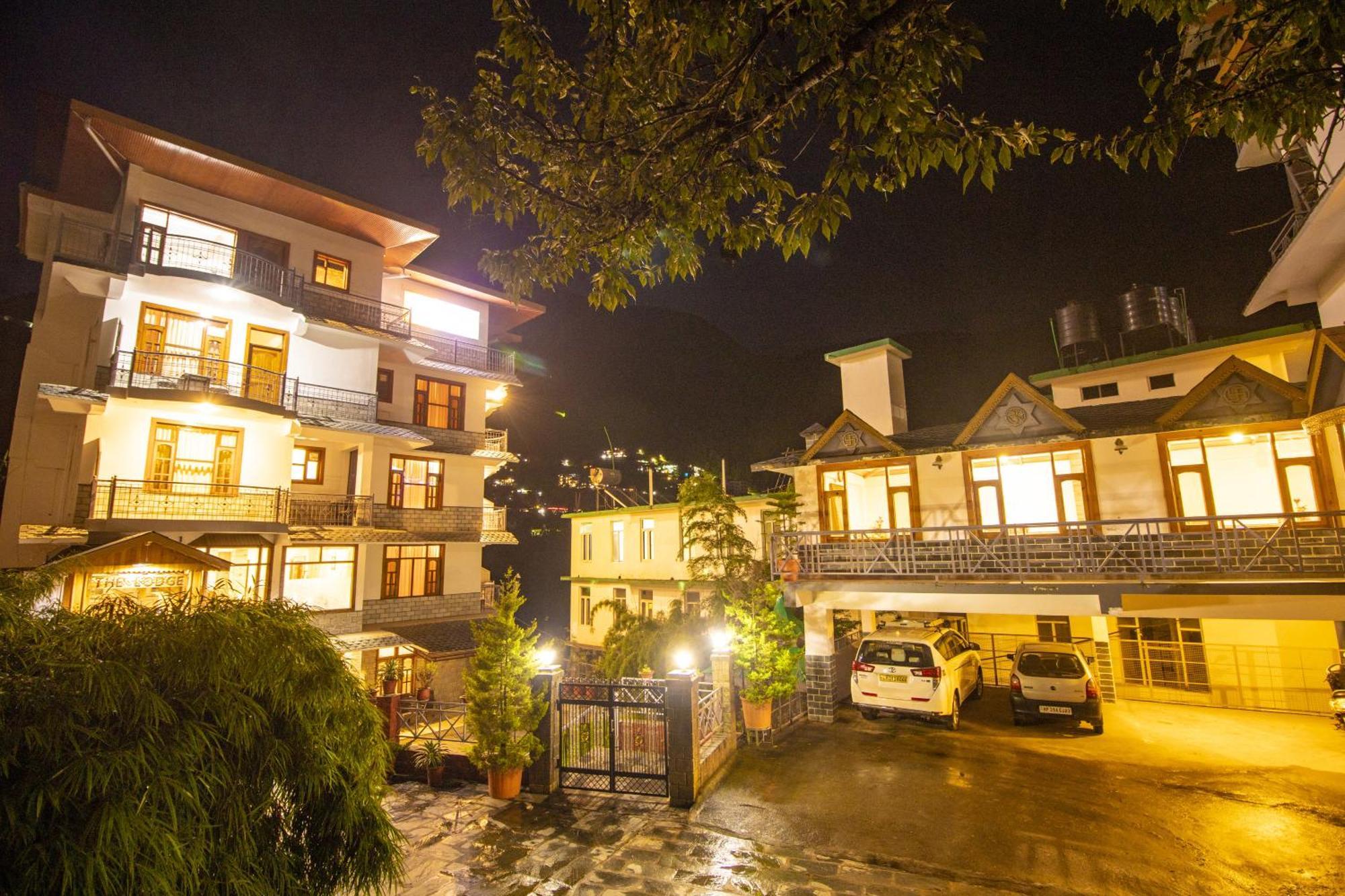 Wow Stayz2 Hotel The Lodge Dharamszala Kültér fotó